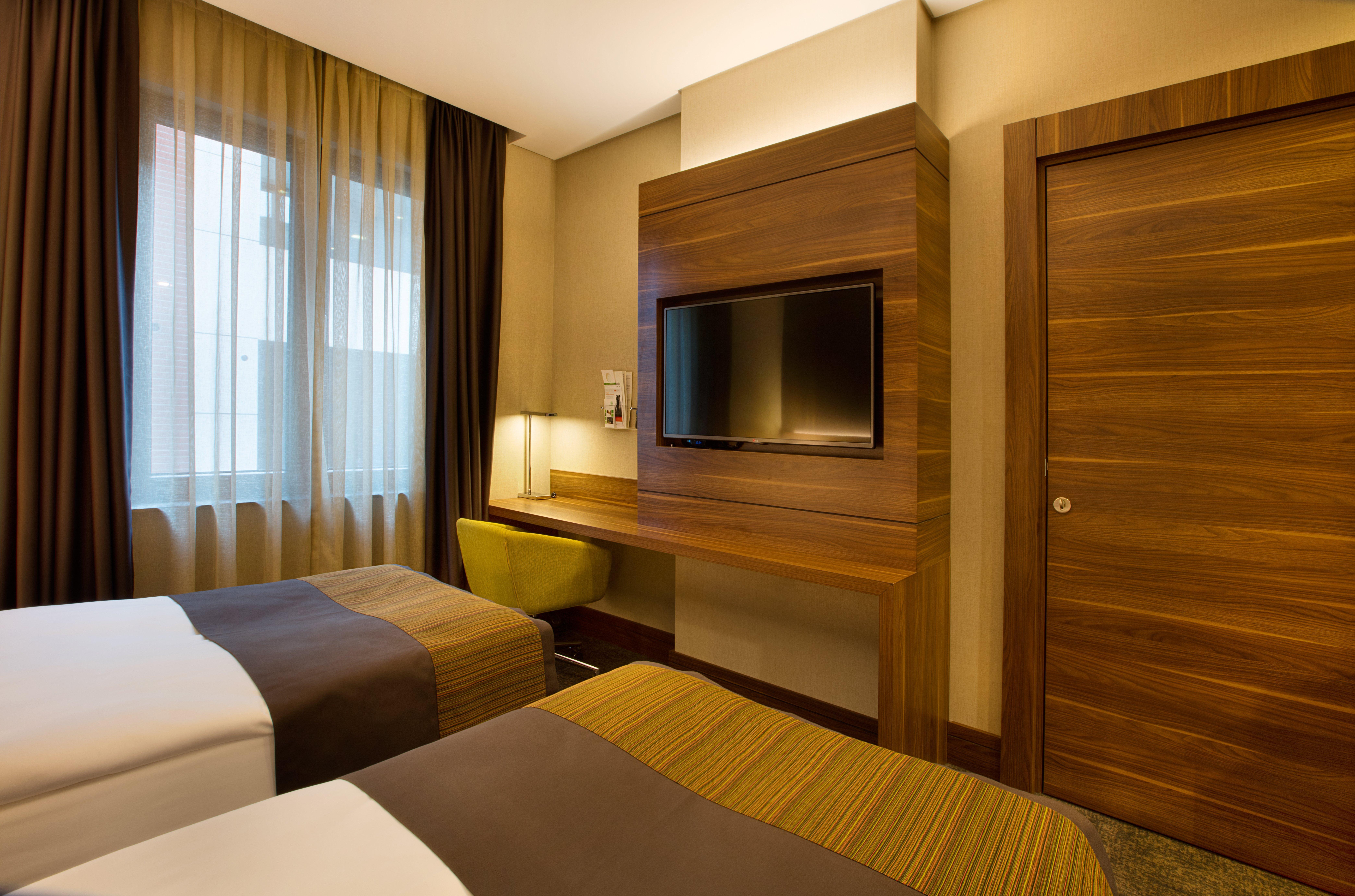 Holiday Inn Istanbul - Kadikoy, An Ihg Hotel Exteriör bild